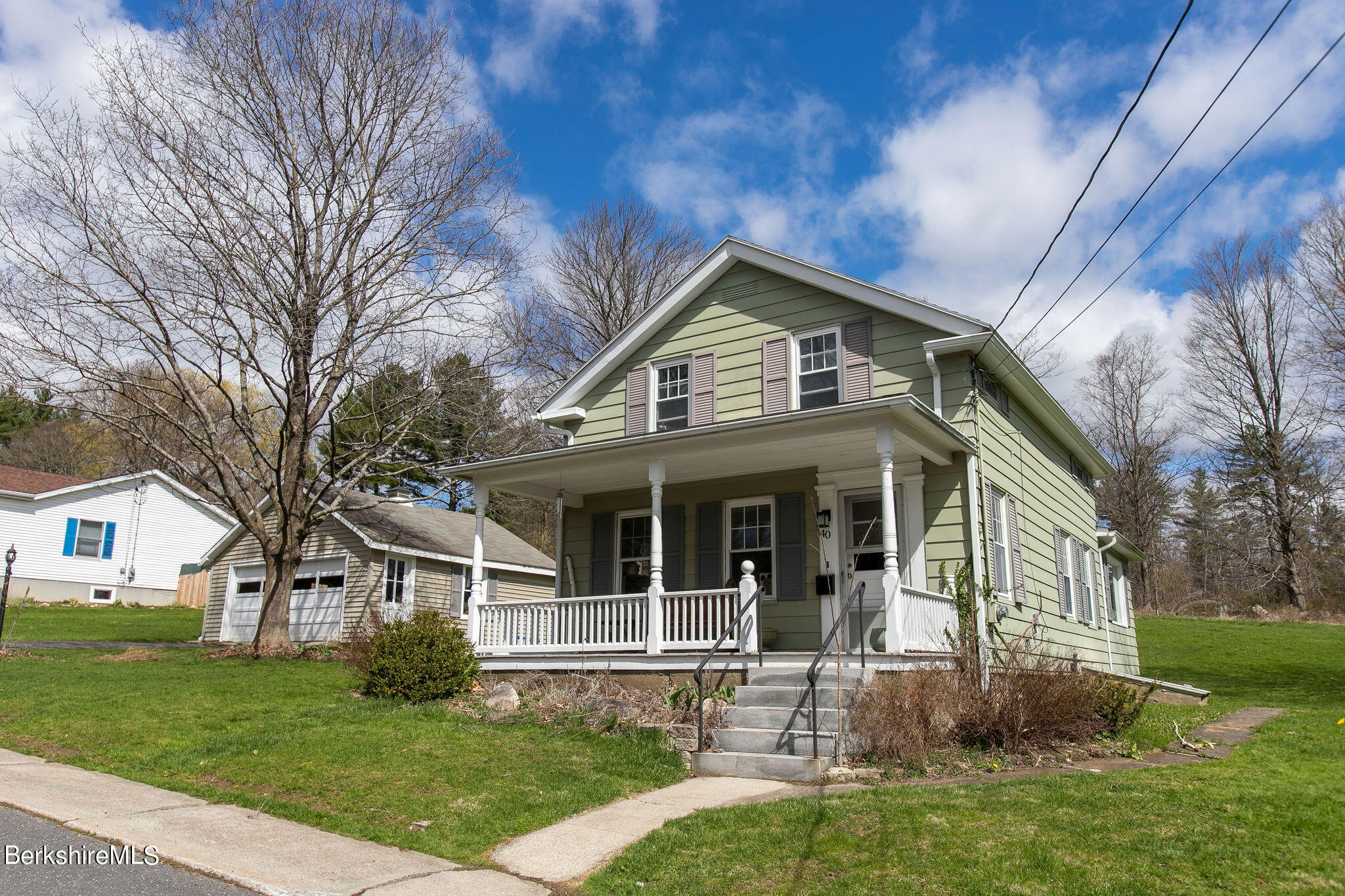 40 Street, Great Barrington, MA 01230 Compass