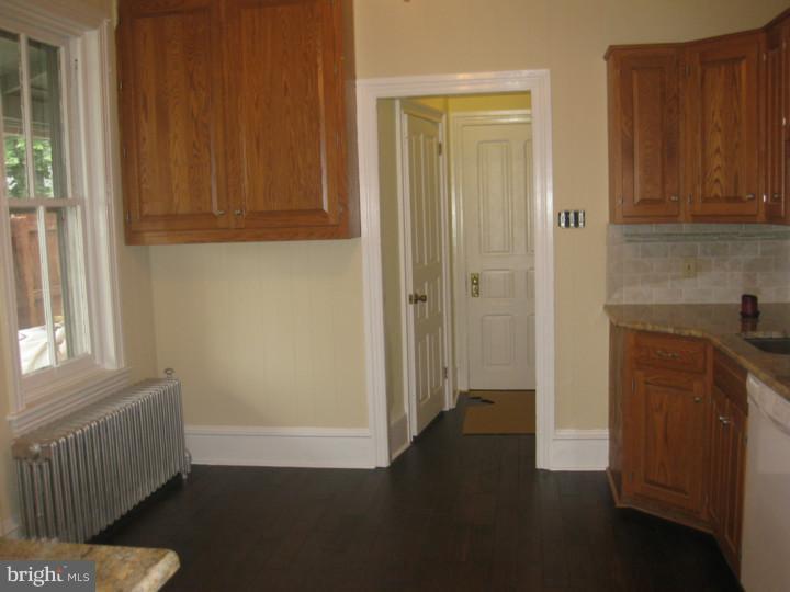 12 North Main Street Spring City, PA 19475 - Photo 7 of 15 Kitchen