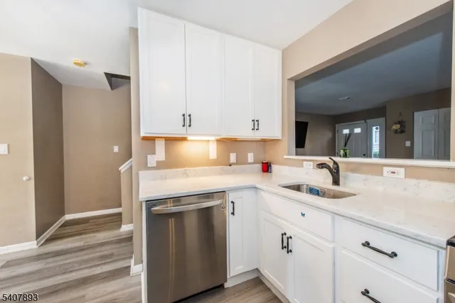 $518,000 | 18 Bristol Court, Lincoln Park, NJ 07035