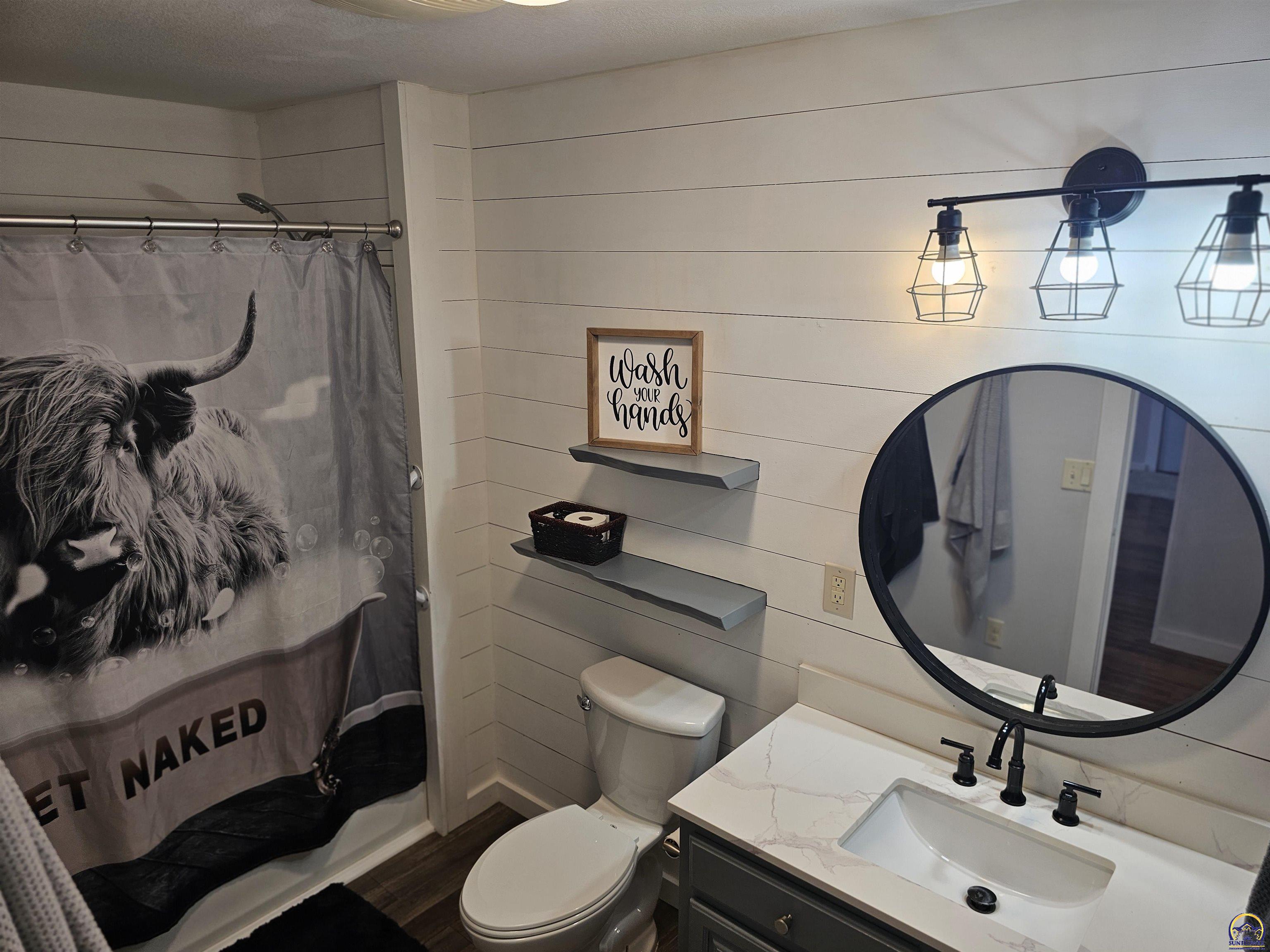 7030 Northwest Valencia Road Silver Lake, KS 66539 - Photo 45 of 96 Gallery Image 45
