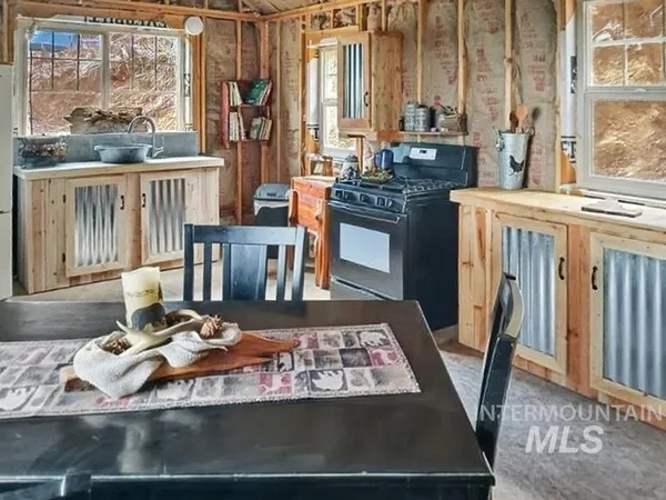 $275,000 | 320 Upriver View Drive, Fernwood, ID 83830