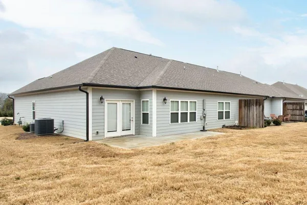 $2,200 | 5120 Meadowbend Drive Northeast, Cleveland, TN 37312