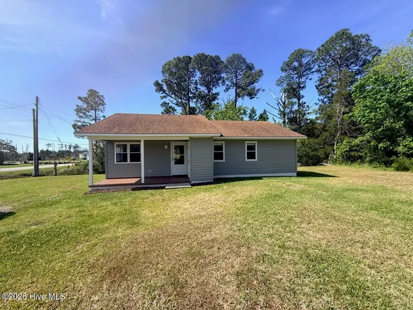 $225,000 | 939 Highway 70, Davis, NC 28524