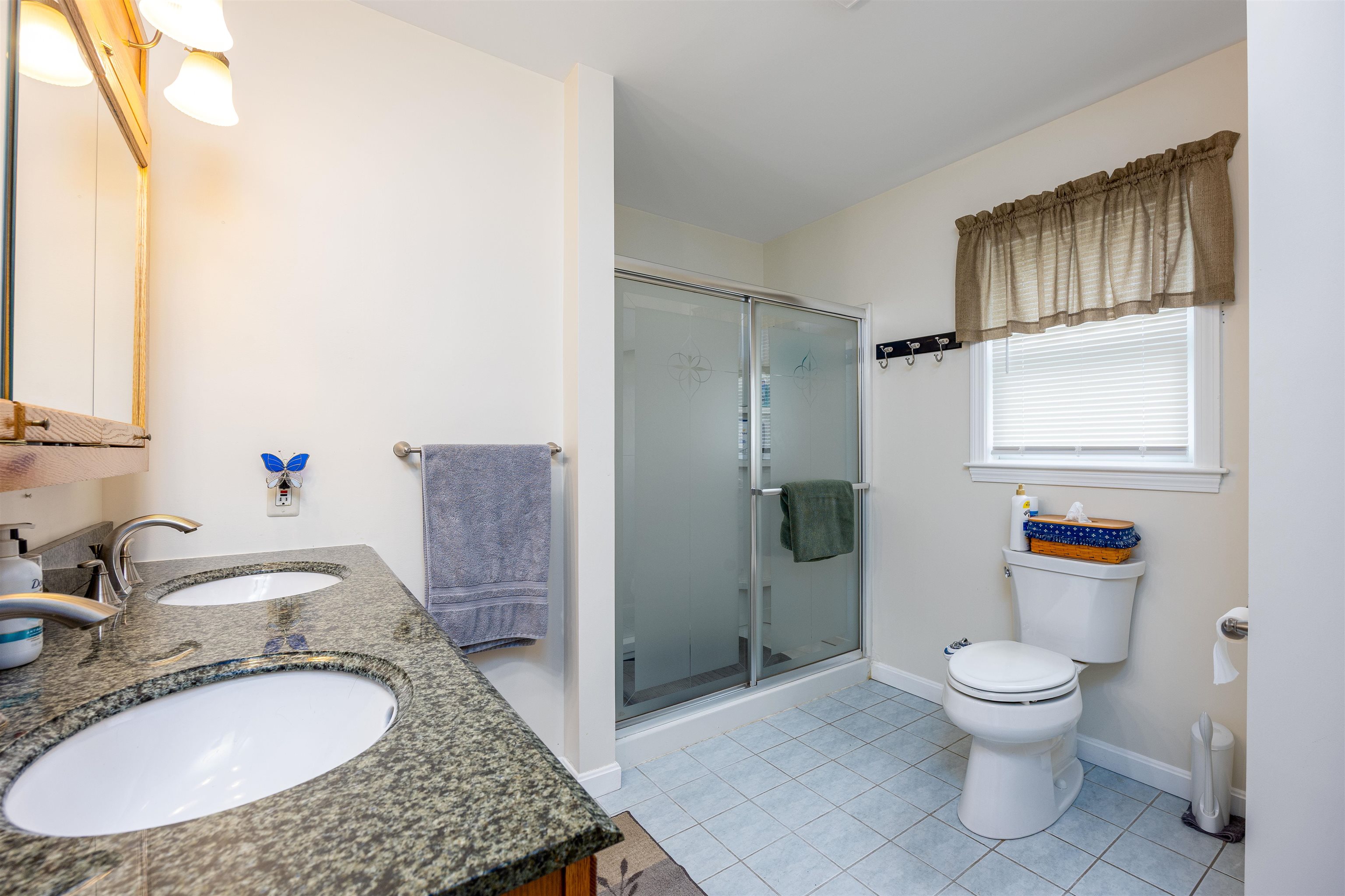 1119 Front Street Manchester, NH 03102 - Photo 24 of 57