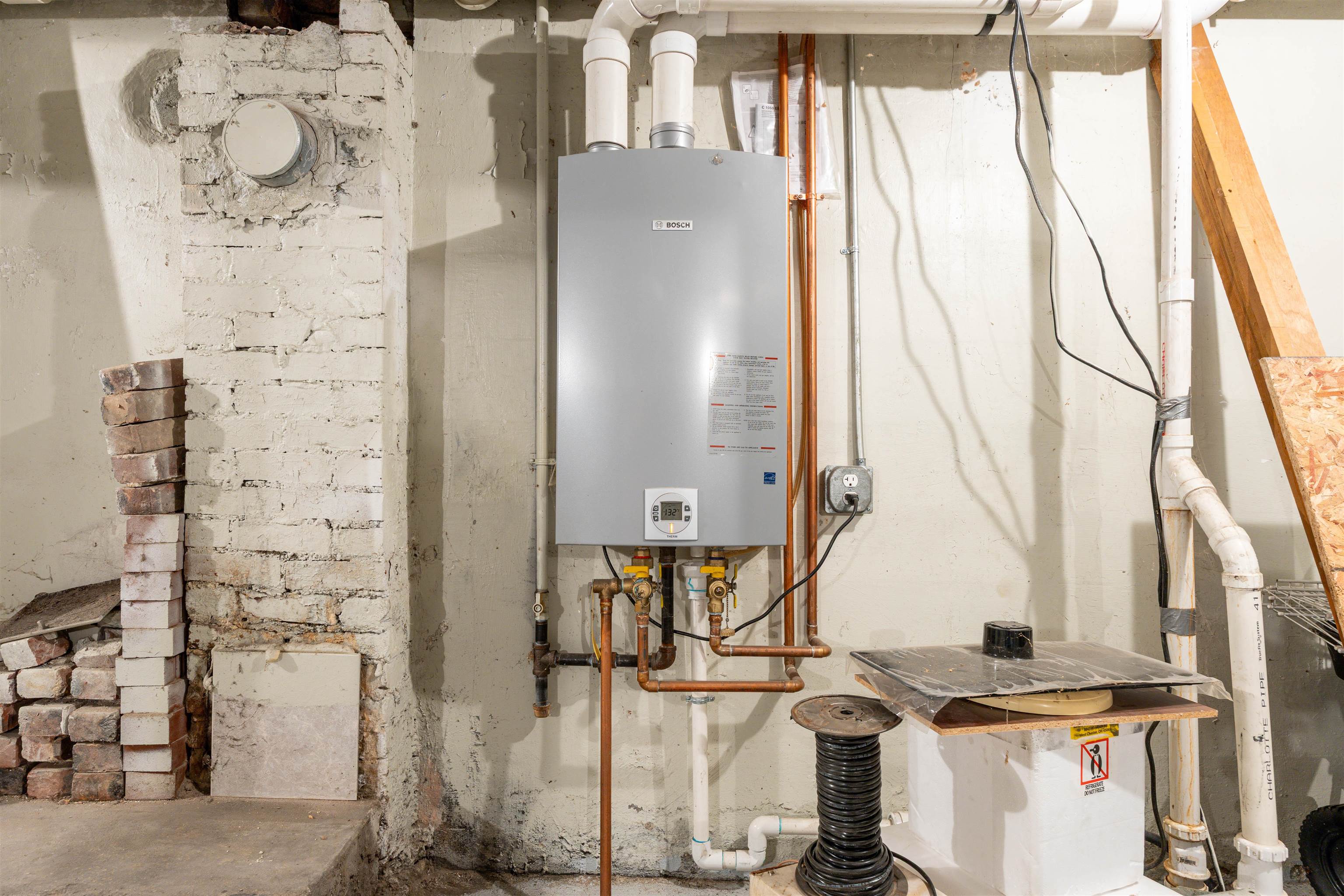 1119 Front Street Manchester, NH 03102 - Photo 28 of 57