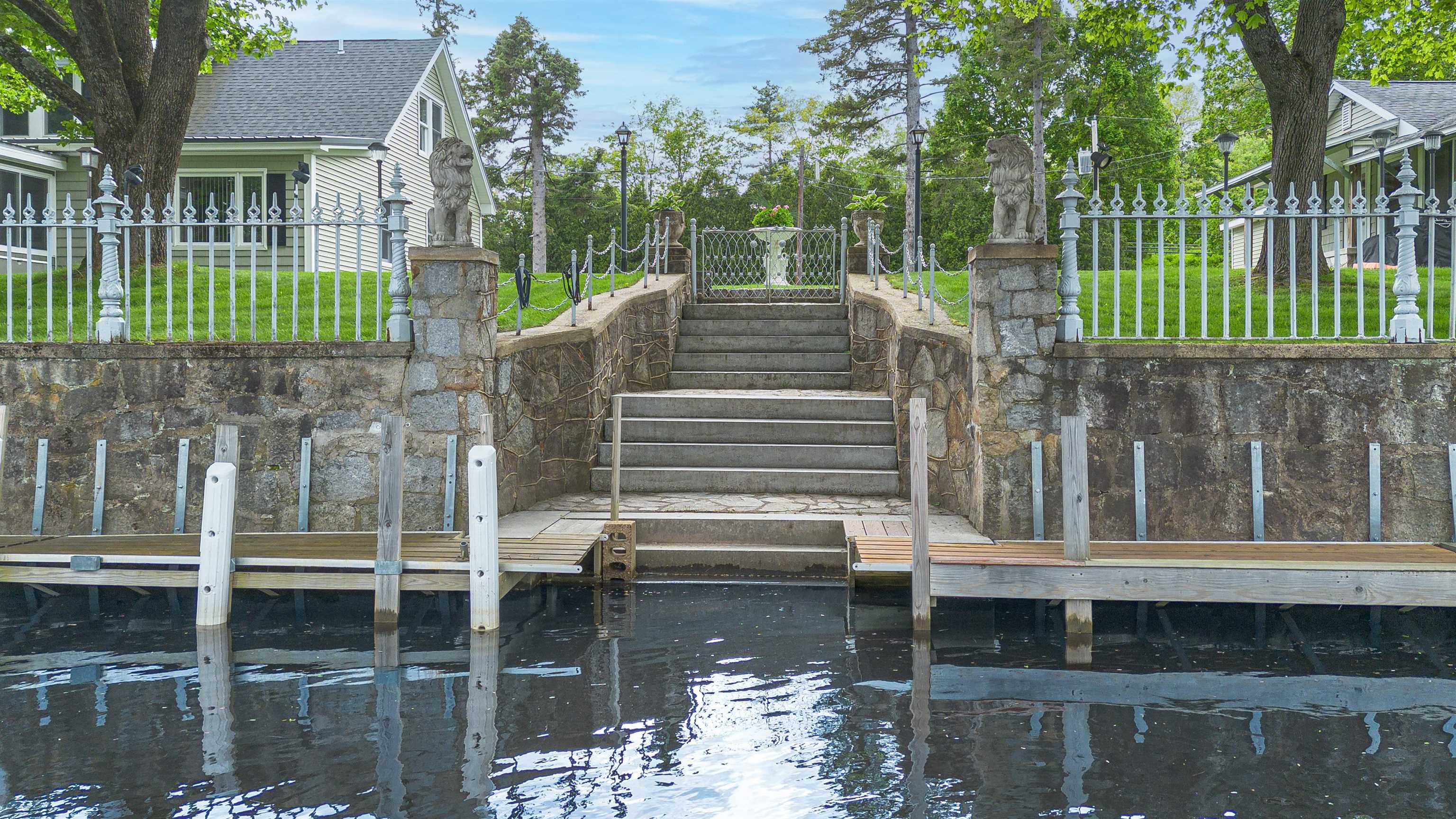 1119 Front Street Manchester, NH 03102 - Photo 4 of 57