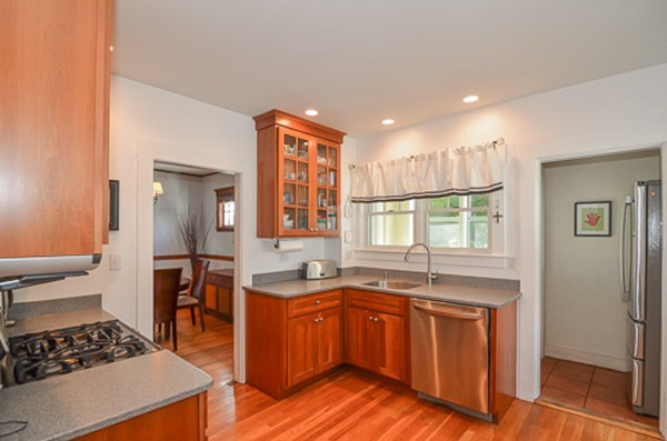 74 Beal Road Waltham, MA 02453 - Photo 11 of 21 Gallery Image 11