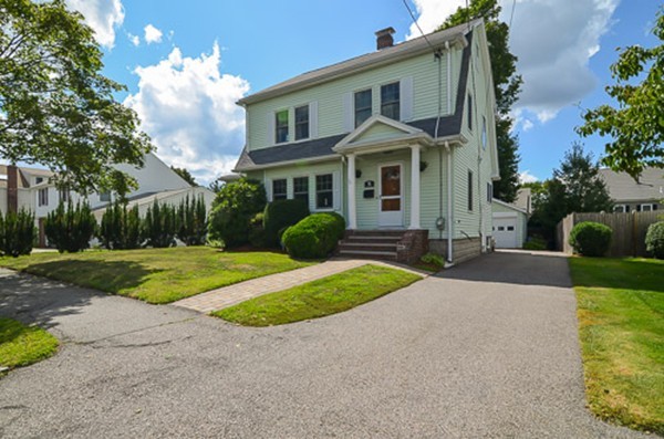 74 Beal Road Waltham, MA 02453 - Photo 2 of 21 Gallery Image 2