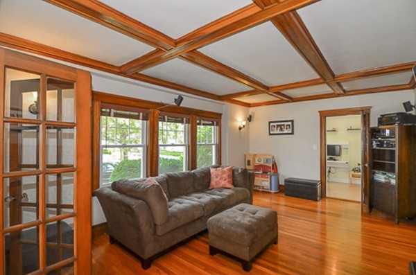 74 Beal Road Waltham, MA 02453 - Photo 4 of 21 Gallery Image 4