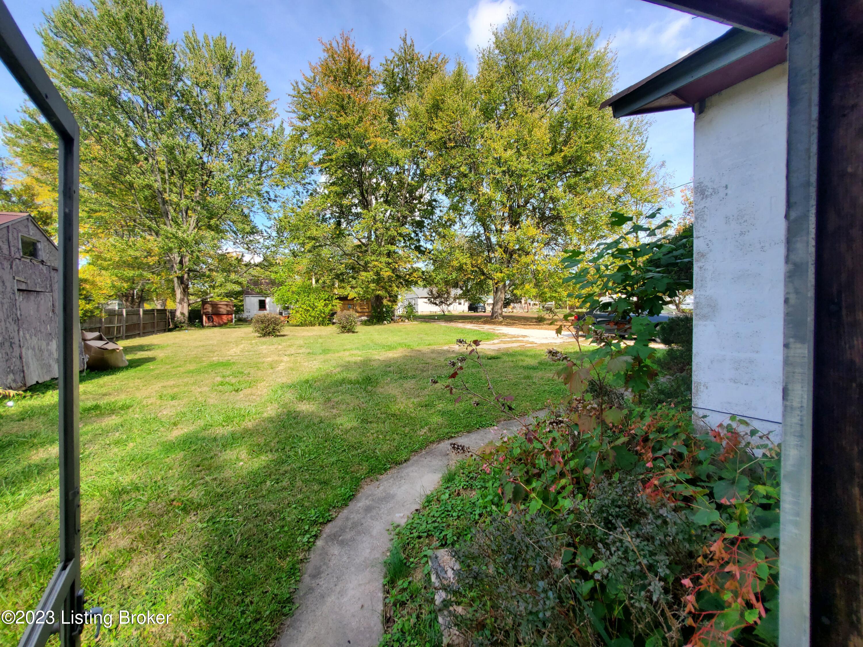 8820 Ferndale Road Louisville, KY 40291 - Photo 41 of 46 20231018_143530