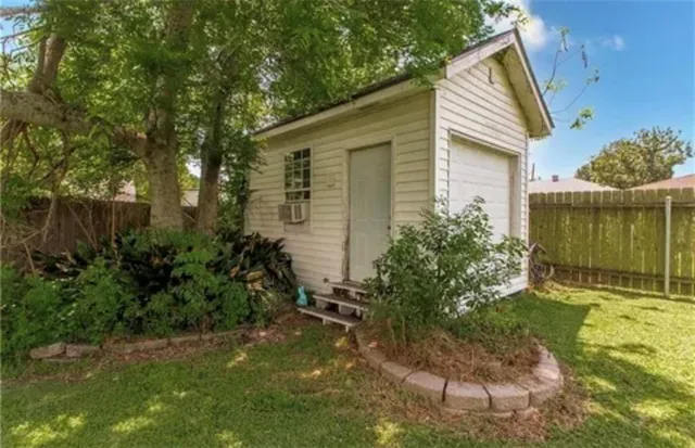 $2,250 | 8600 Trolley Lane, River Ridge, LA 70123