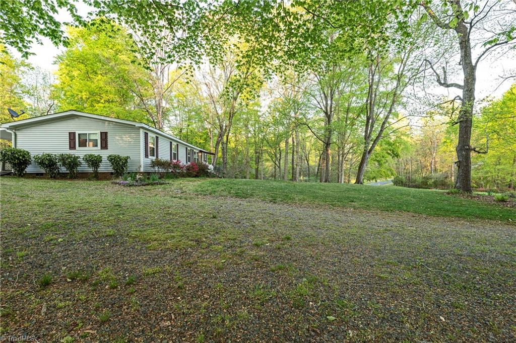 5865 Tomahawk Road Winston-Salem, NC 27106 - Photo 13 of 40 Gallery Image 13