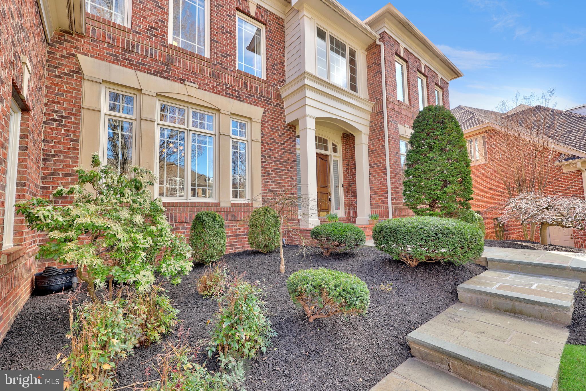 11103 Chessington Place Reston, VA 20194 - Photo 7 of 80