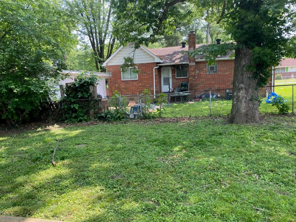 376 Bluff Drive Riverview, MO 63137 - Photo 18 of 18