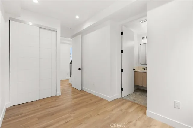 $979,000 | 11410 Calvert Street, North Hollywood, CA 91606