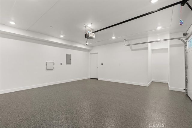 $979,000 | 11410 Calvert Street, North Hollywood, CA 91606