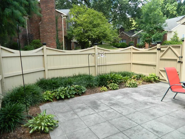 $349,900 | 2648 East Windermere Woods Drive, Bloomington, IN 47401