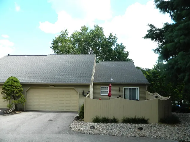 $349,900 | 2648 East Windermere Woods Drive, Bloomington, IN 47401