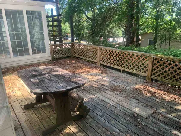 $1,495 | 1607 Jackson Bluff Road, Tallahassee, FL 32304