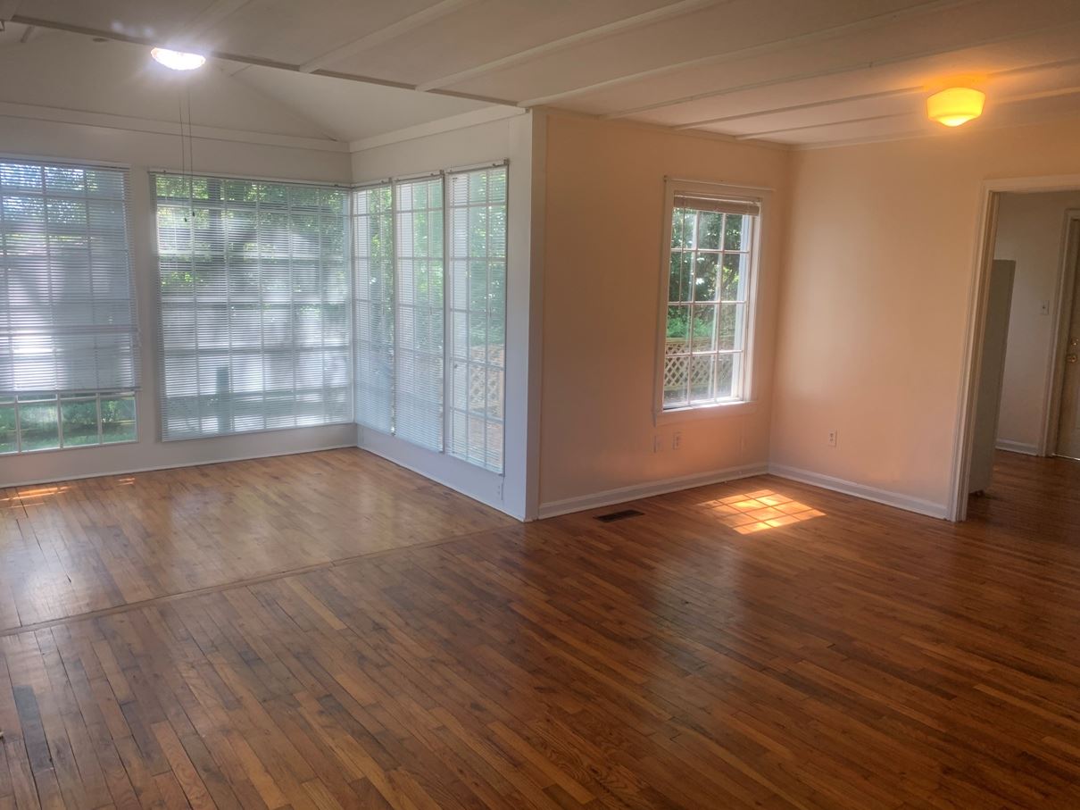 1607 Jackson Bluff Road Tallahassee, FL 32304 - Photo 6 of 18