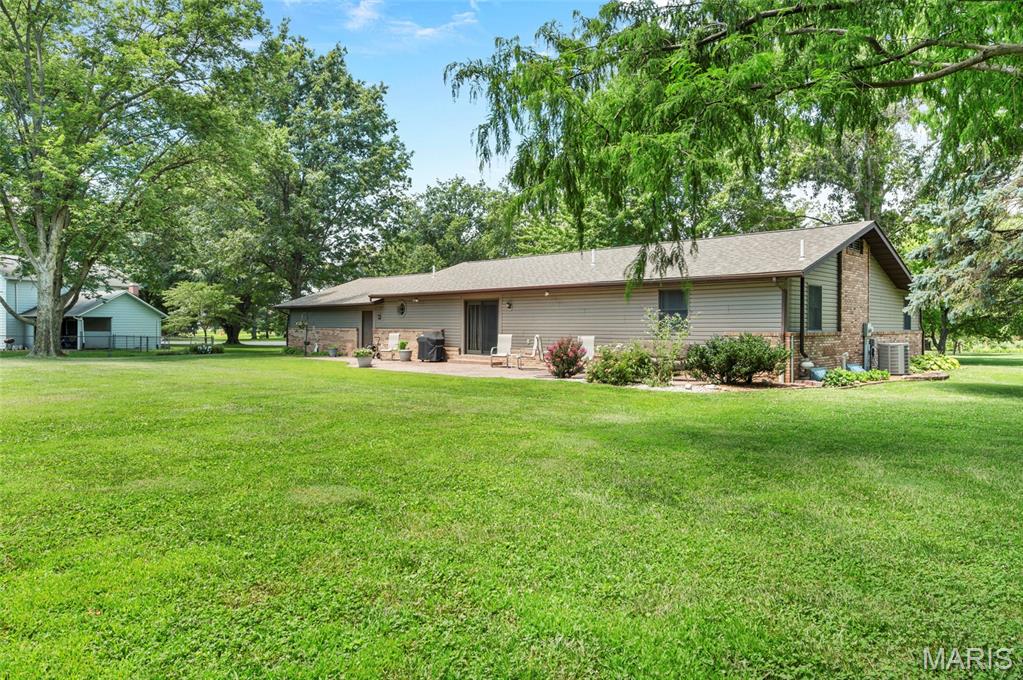 710 Cheshire Road Troy, IL 62294 - Photo 41 of 42