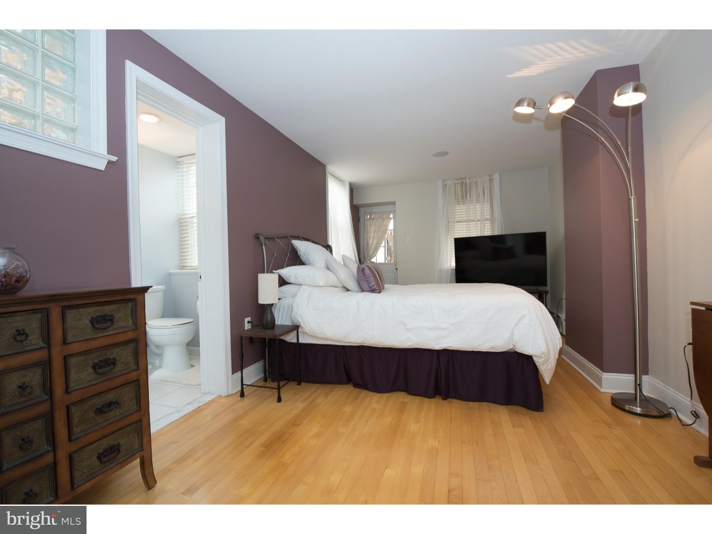 2218 Rittenhouse Square Philadelphia, PA 19103 - Photo 21 of 25 Bedroom 3