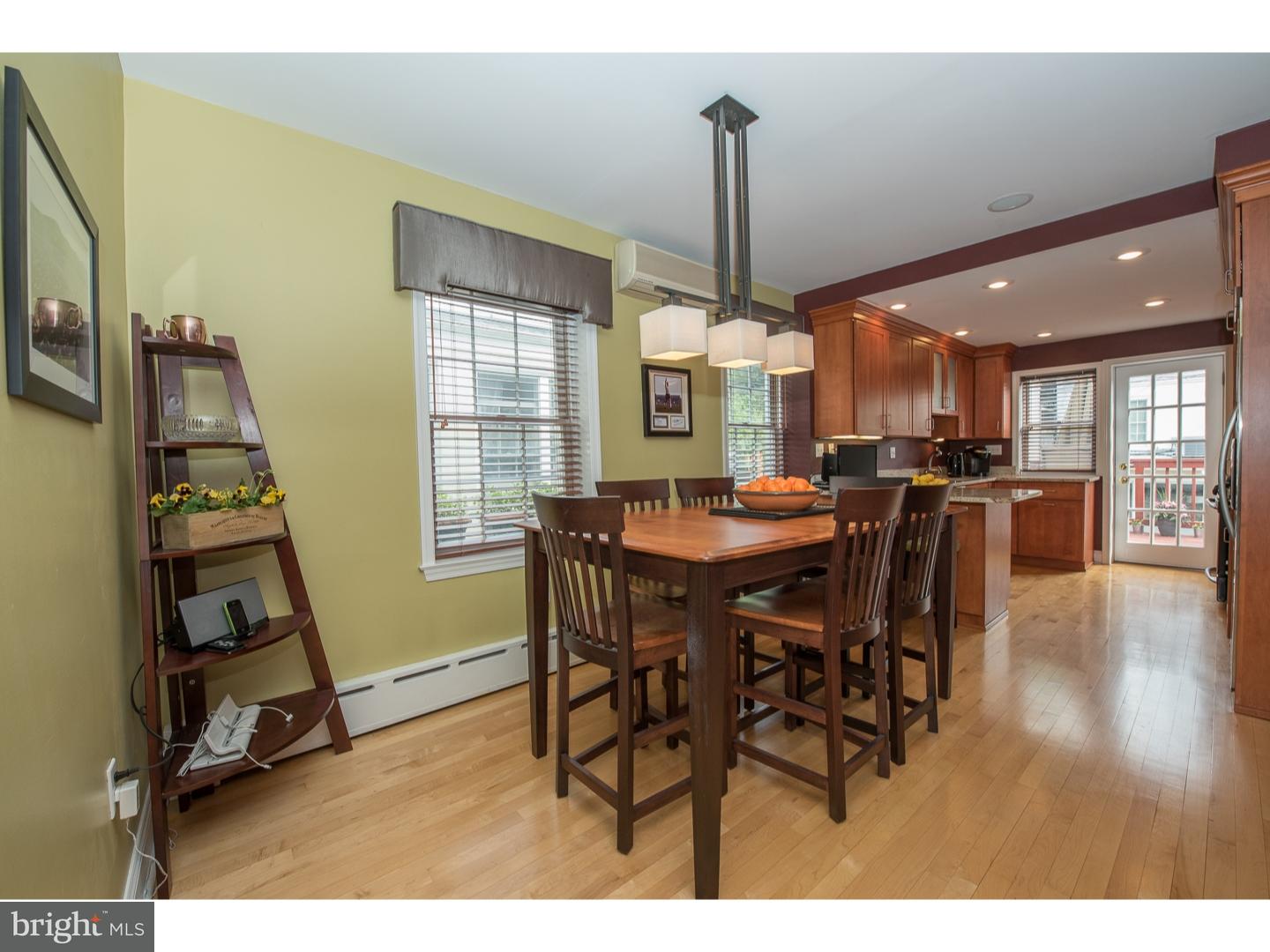 2218 Rittenhouse Square Philadelphia, PA 19103 - Photo 6 of 25 Dining Room