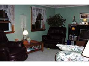 81 Northeast Village Road, Unit 81 Concord, NH 03301 - Photo 2 of 5