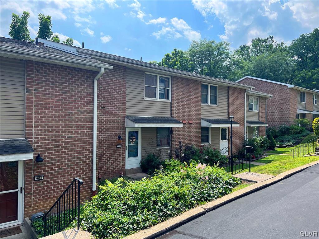 409 Spring Street Bethlehem, PA 18018 - Photo 3 of 34 Gallery Image 3