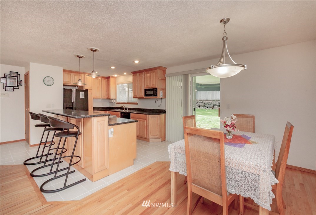 4902 Southeast 2nd Street Renton, WA 98059 - Photo 5 of 18
