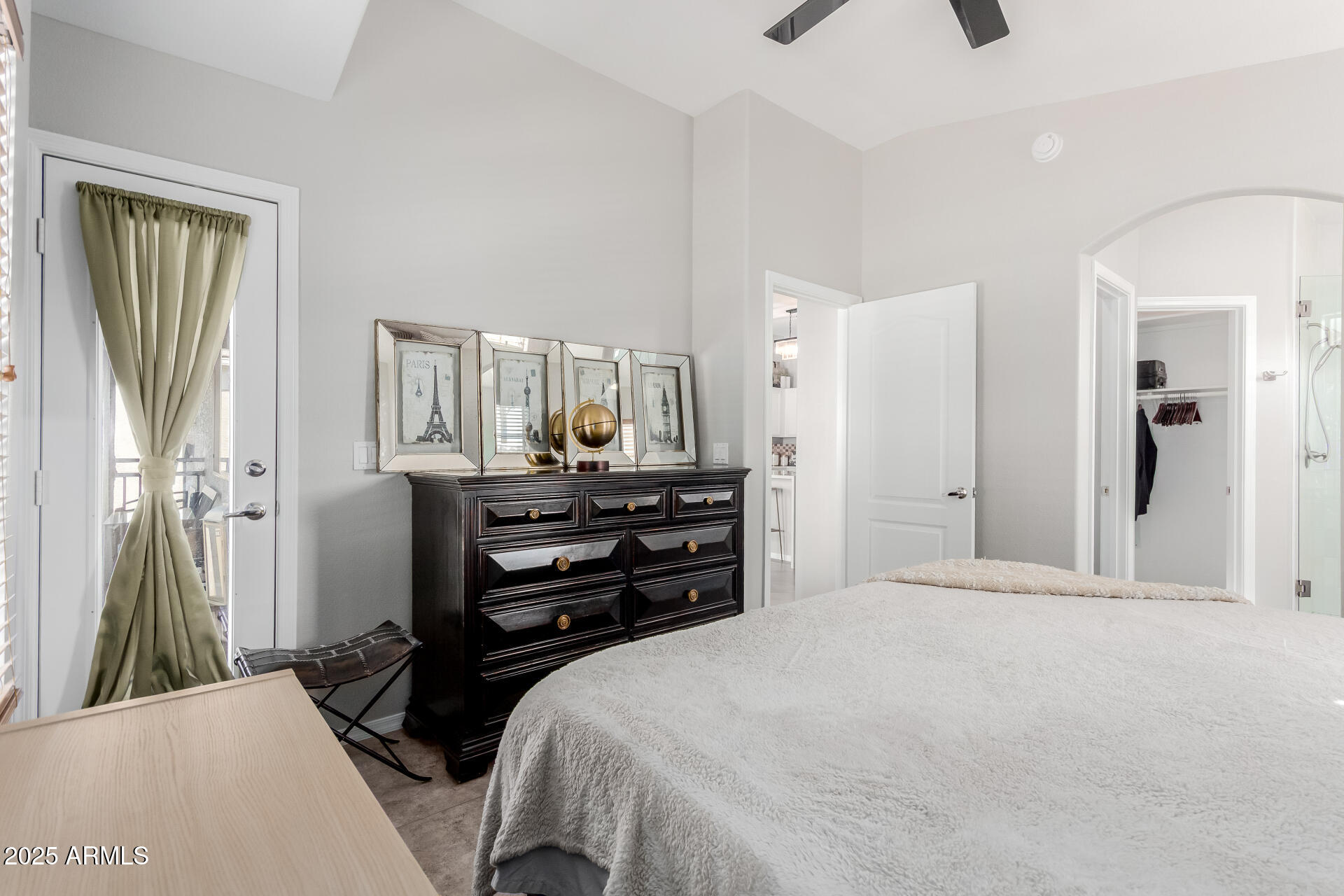 2401 East Rio Salado Parkway, Unit 1106 Tempe, AZ 85288 - Photo 15 of 40 a bedroom with a bed and a dresser