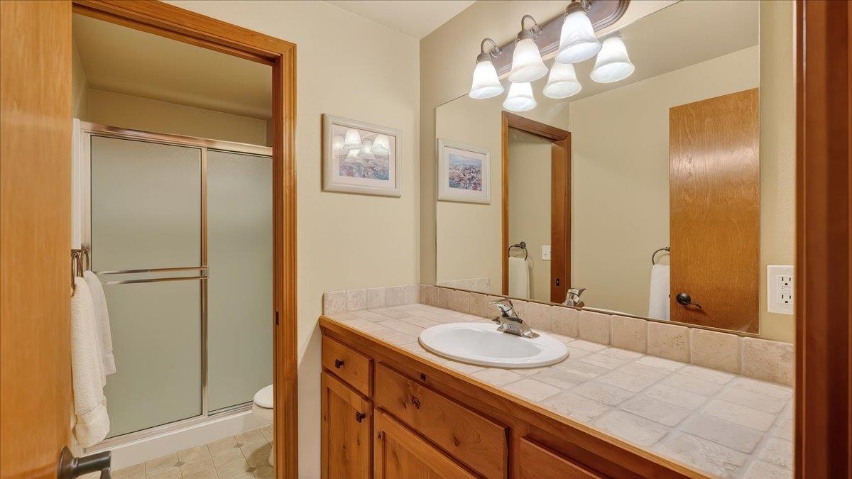 9115 North Mountain View Lane Spokane, WA 99208 - Photo 44 of 50