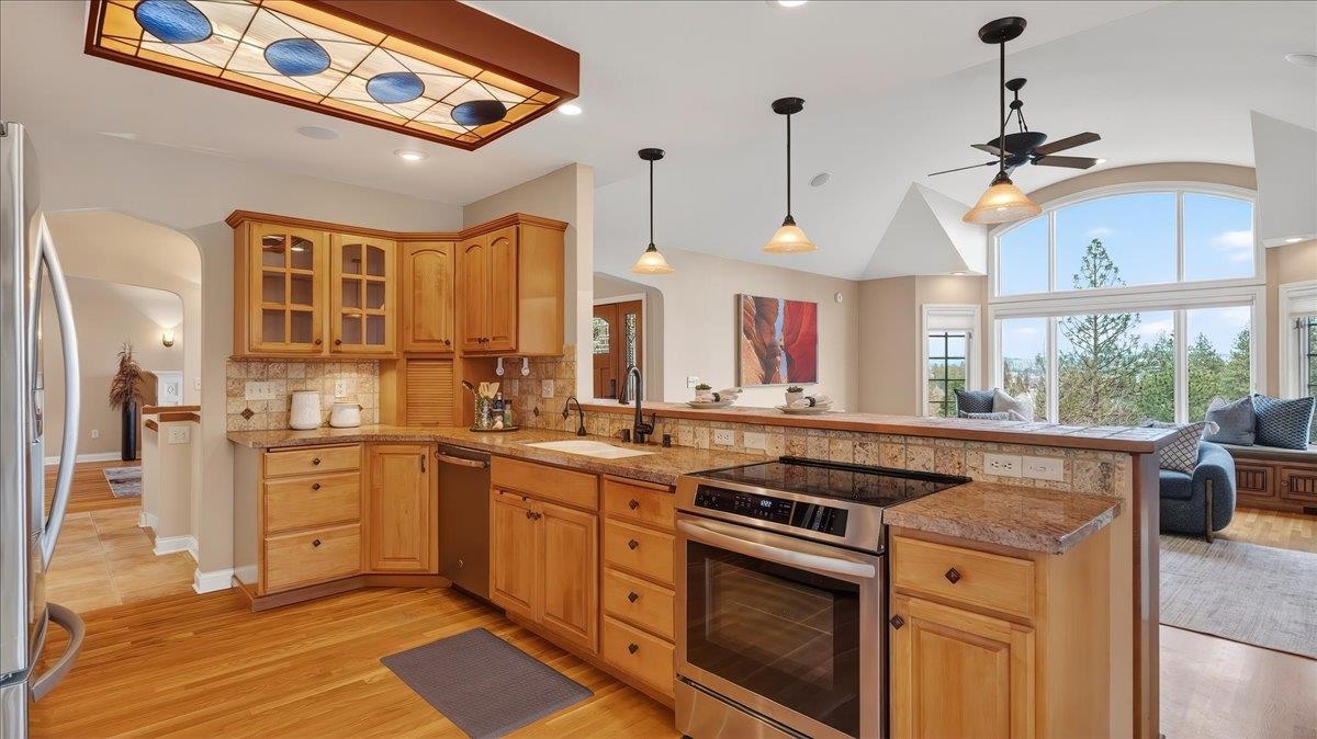 9115 North Mountain View Lane Spokane, WA 99208 - Photo 10 of 50