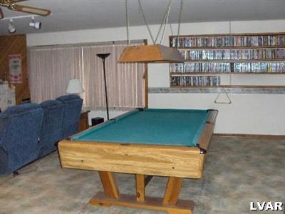 4438 Clover Hollow Road Slatington, PA 18080 - Photo 5 of 9 Living room