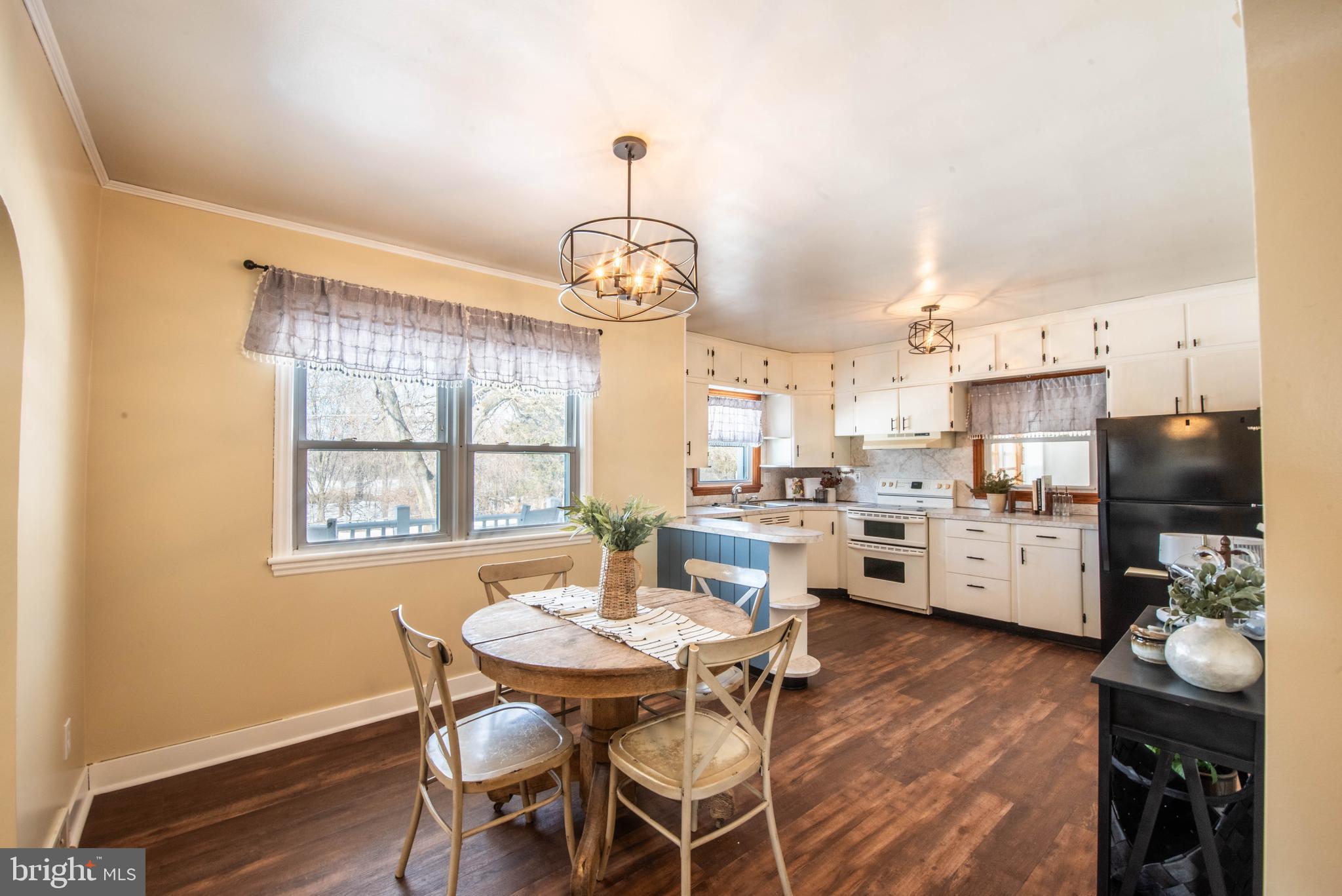 100 George Street Union Bridge, MD 21791 - Photo 5 of 23