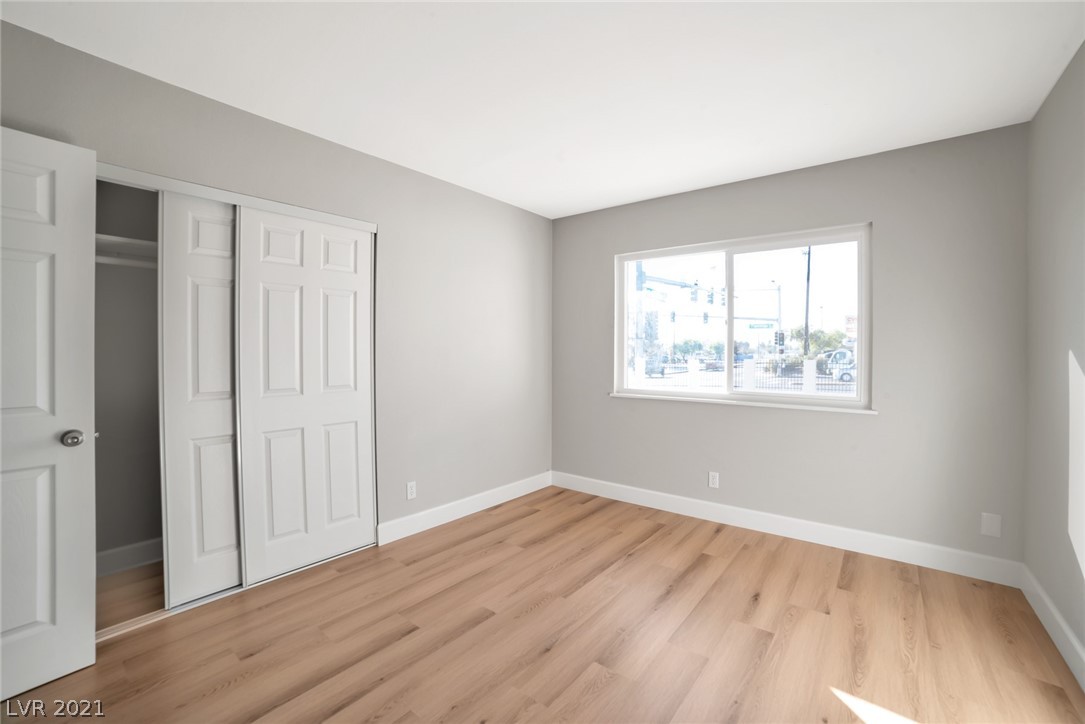 4580 East Flamingo Road Las Vegas, NV 89121 - Photo 10 of 18 Gallery Image 10