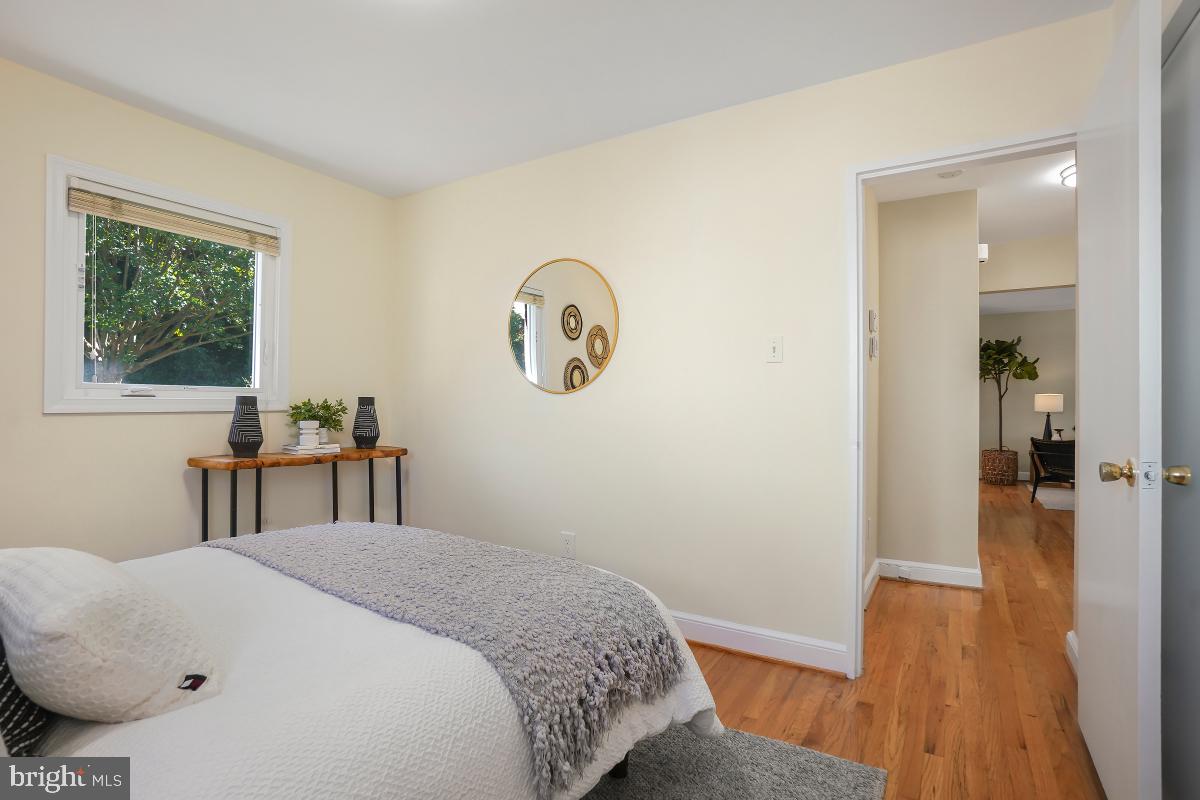 9411 Caroline Avenue Silver Spring, MD 20901 - Photo 20 of 32 Gallery Image 20