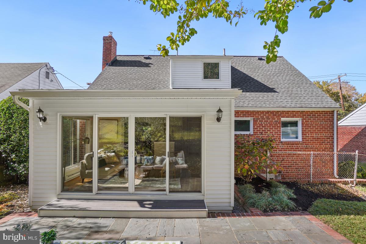 9411 Caroline Avenue Silver Spring, MD 20901 - Photo 29 of 32 Gallery Image 29