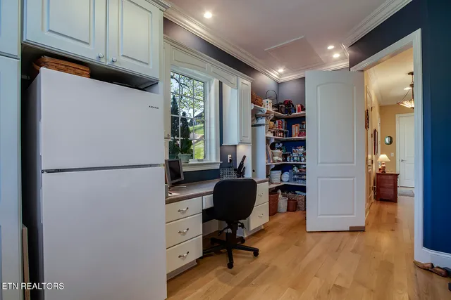 $2,190,000 | 18128 Lighthouse Pointe Drive, Lenoir City, TN 37772