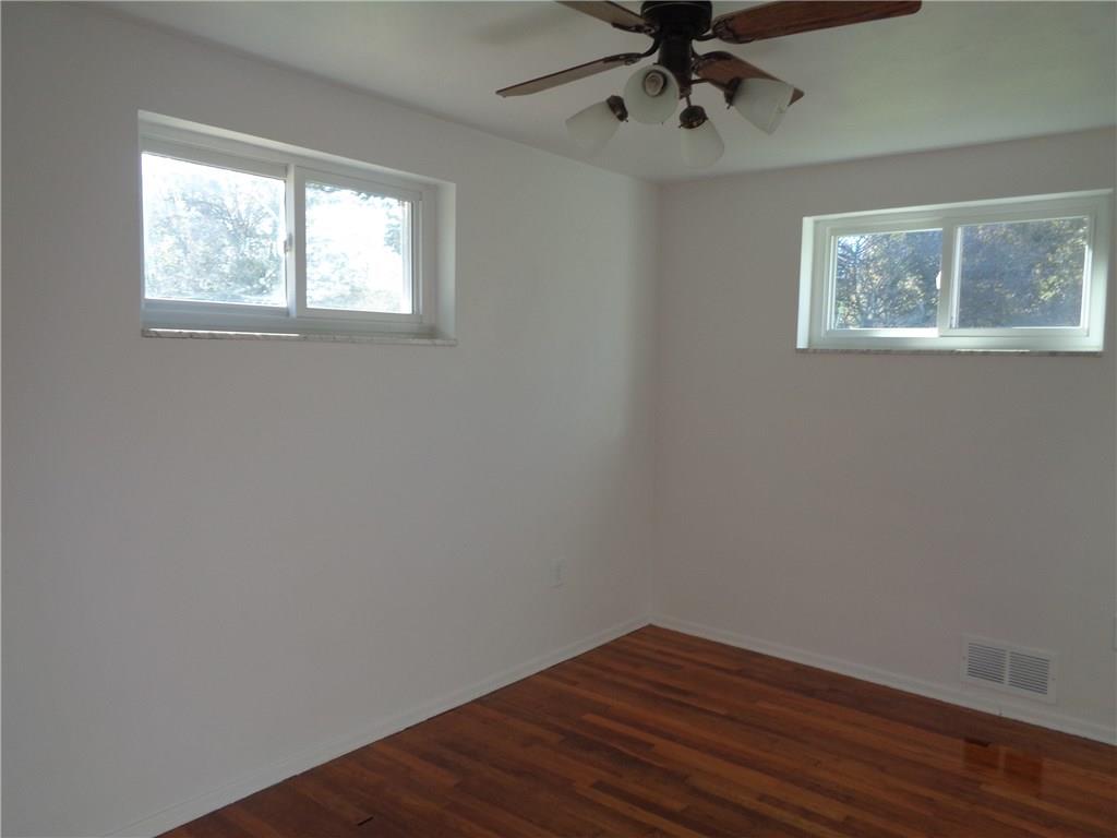 236 Ridgeway Drive Baden, PA 15005 - Photo 10 of 16