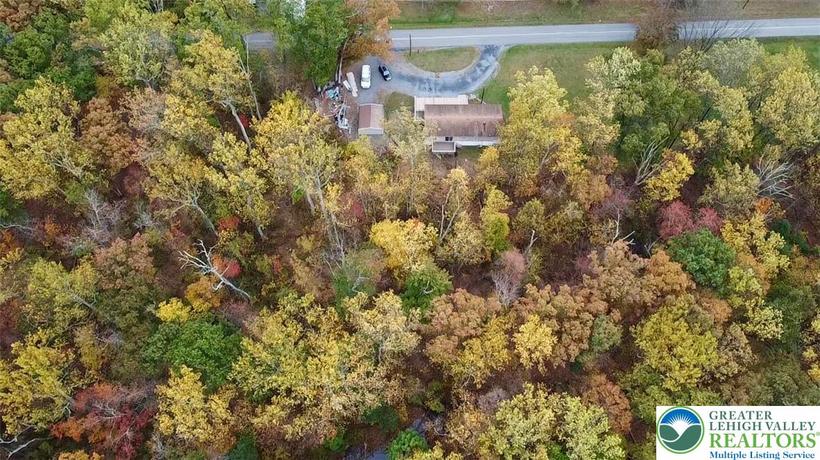 8568 Deer Road Slatington, PA 18080 - Photo 33 of 37