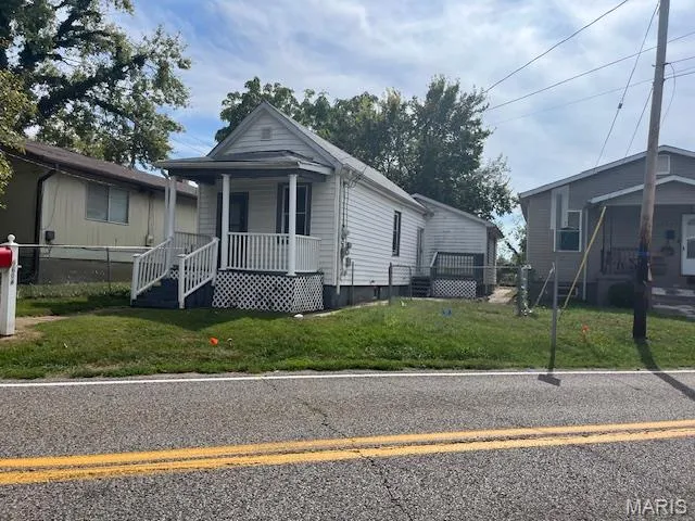 $103,500 | 9604 Gentry Avenue, St. Louis, MO 63125