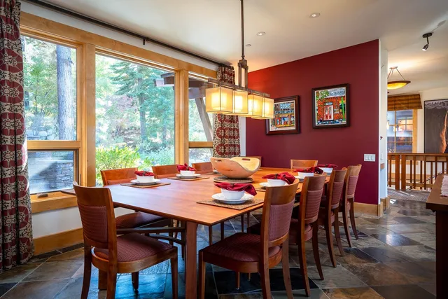 $5,900,000 | 2526 North Summit Place, Truckee, CA 96161