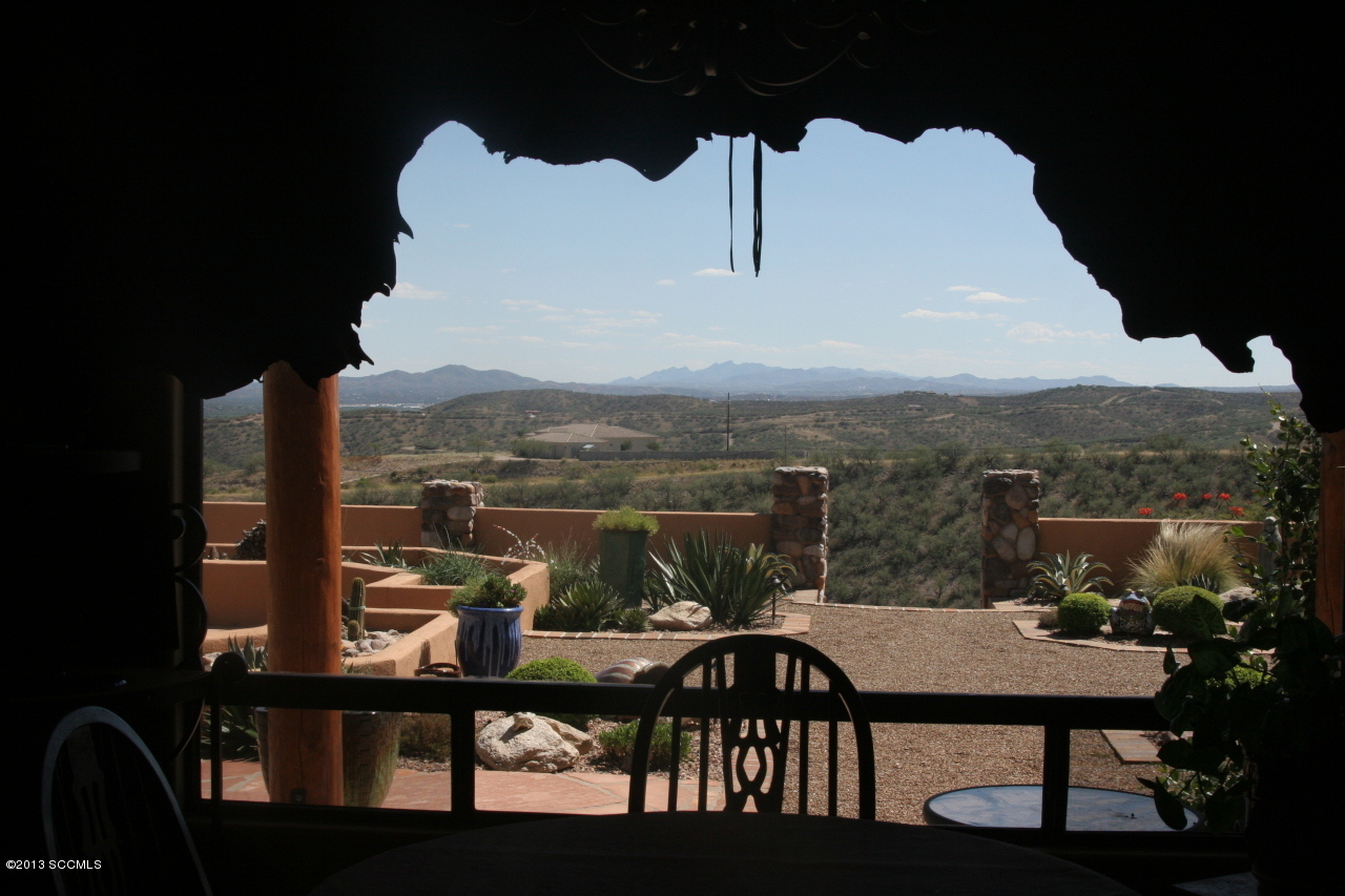 1483 Gale Lane Rio Rico, AZ 85648 - Photo 11 of 47