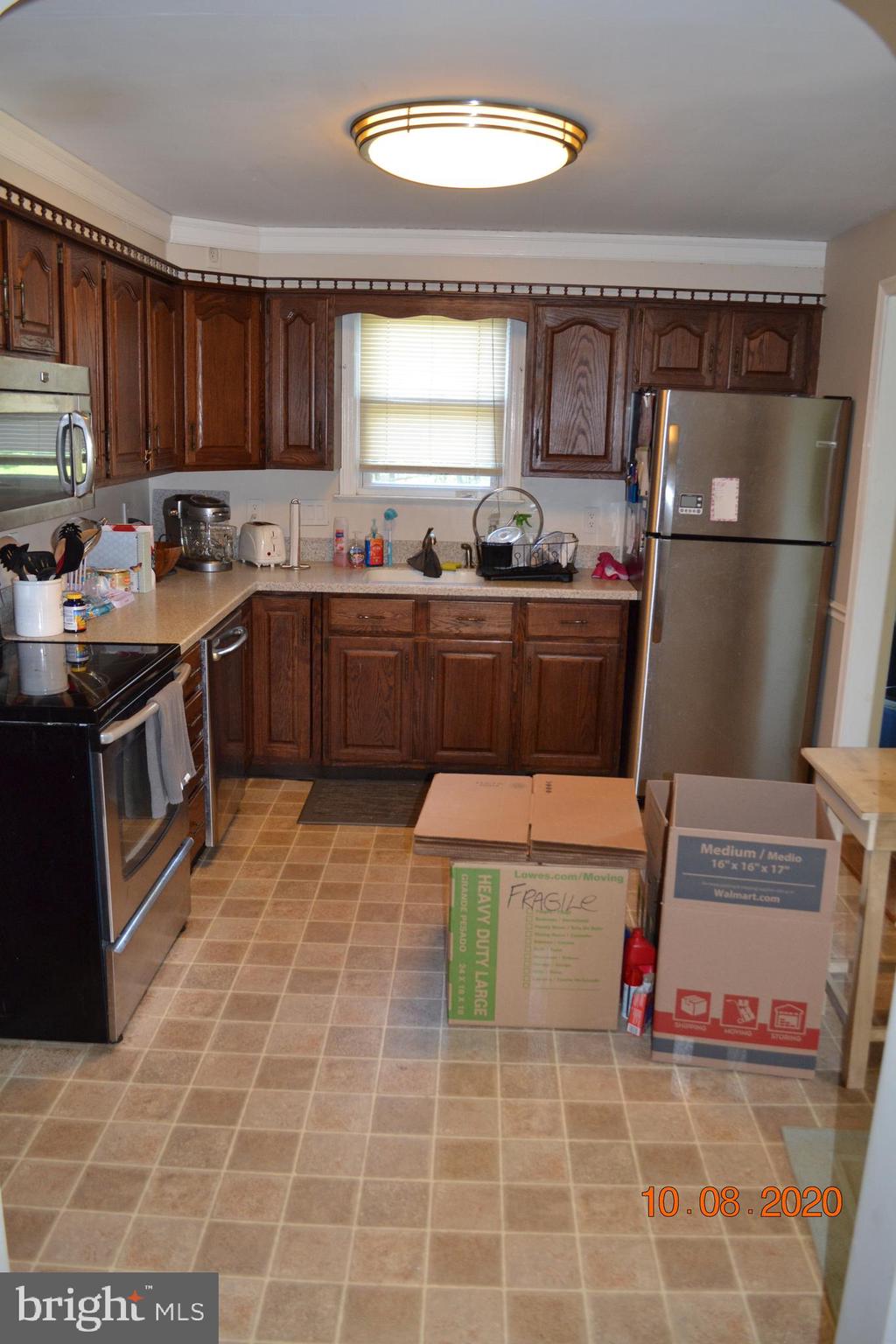 2215 Old Washington Road Westminster, MD 21157 - Photo 13 of 52 Kitchen
