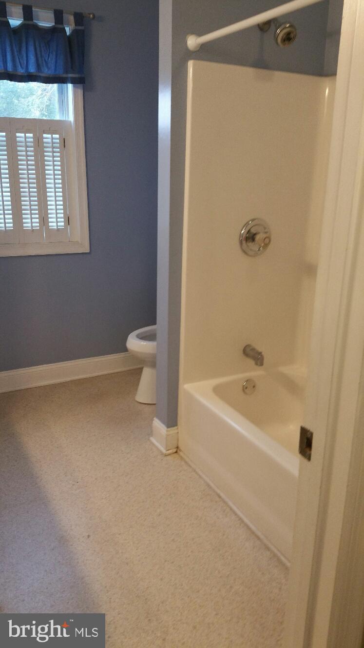 2215 Old Washington Road Westminster, MD 21157 - Photo 28 of 52 2nd Floor Bath
