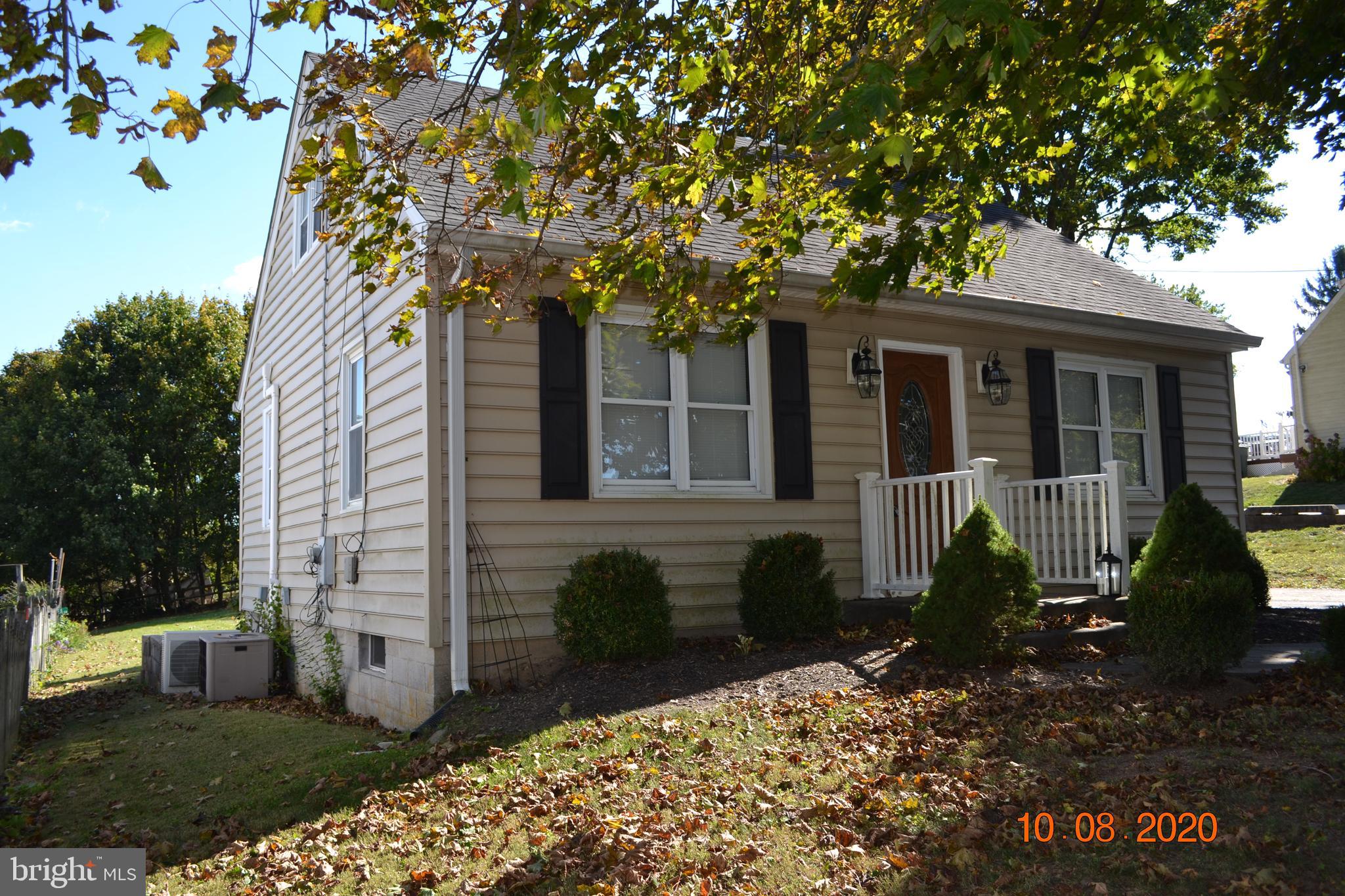 2215 Old Washington Road Westminster, MD 21157 - Photo 4 of 52 Front and left side view