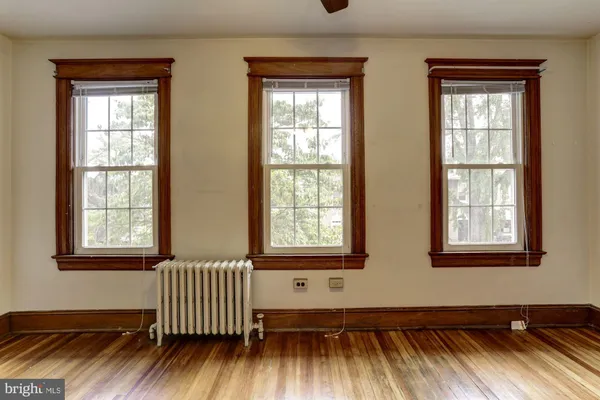 $3,300 | 1015 Quebec Place Northwest, Washington, DC 20010
