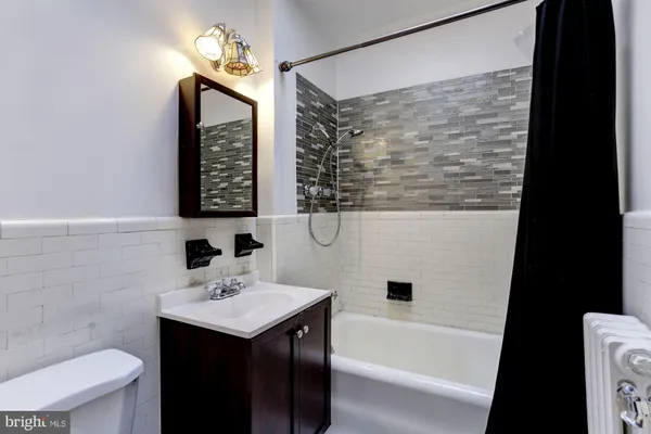 $3,300 | 1015 Quebec Place Northwest, Washington, DC 20010