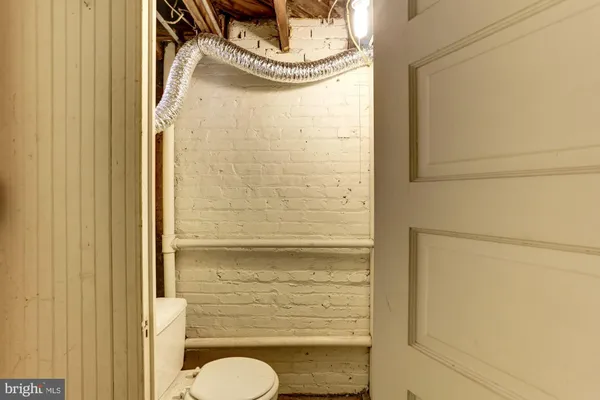 $3,300 | 1015 Quebec Place Northwest, Washington, DC 20010